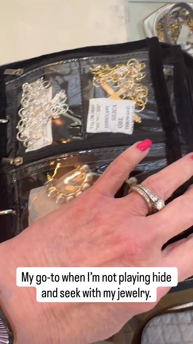 I love jewelry.
I just don’t love searching for it.

When everything is visible, I actually wear more of what I own. No tangled necklaces. No digging through a drawer. No starting my morning annoyed.

This has become my go-to when I want simple and intentional.

If you’ve ever had “necklace spaghetti,” I linked this one for you.  Comment tangle and I’ll send the link right over.